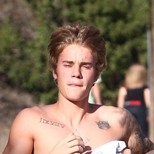 Justin Bieber fait son jogging à Hollywood le 20 décembre 2016.