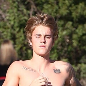 Justin Bieber fait son jogging à Hollywood le 20 décembre 2016.