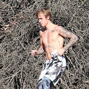 Justin Bieber fait son jogging à Hollywood le 20 décembre 2016.