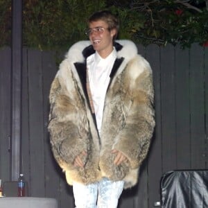 Justin Bieber à la sortie du club Hyde Sunset Kitchen & Cocktails, le 19 décembre 2016 à Los Angeles