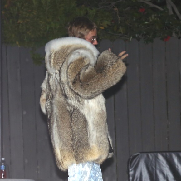 Justin Bieber à la sortie du club Hyde Sunset Kitchen & Cocktails, le 19 décembre 2016 à Los Angeles