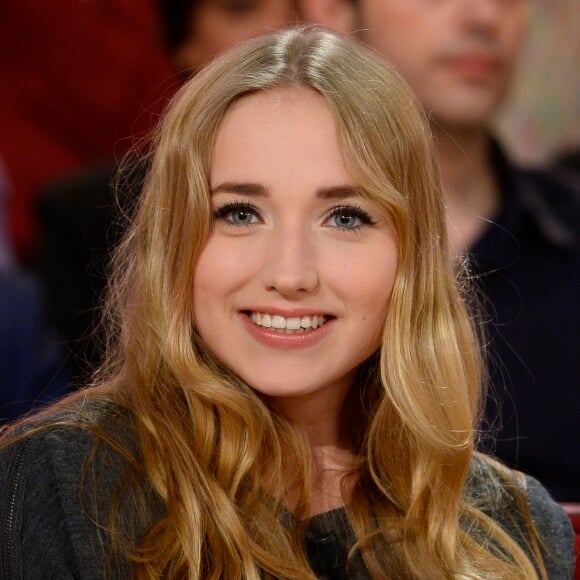 Chloé Jouannet (fille d' Alexandra Lamy) - Enregistrement de l'émission "Vivement Dimanche" à Paris le 19 mars 2014.