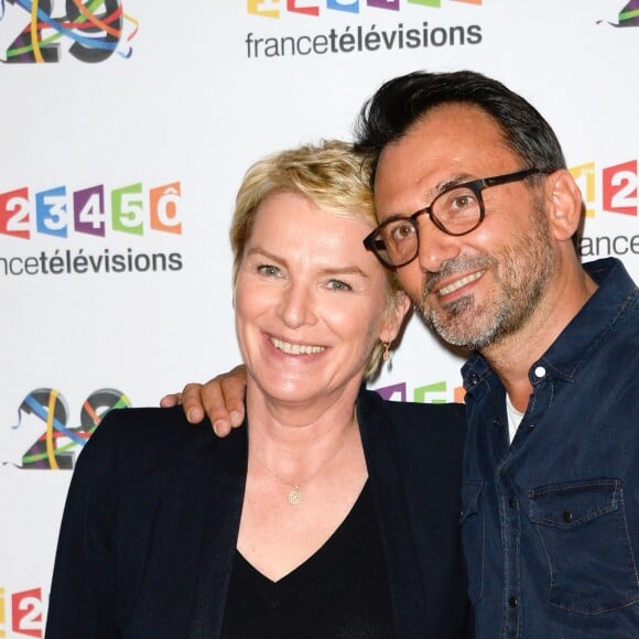 Elise Lucet et Frédéric Lopez au photocall de France Télévisions, pour la présentation de la nouvelle dynamique 2016-2017, à Paris, le 29 juin 2016. © Guirec Coadic/Bestimage