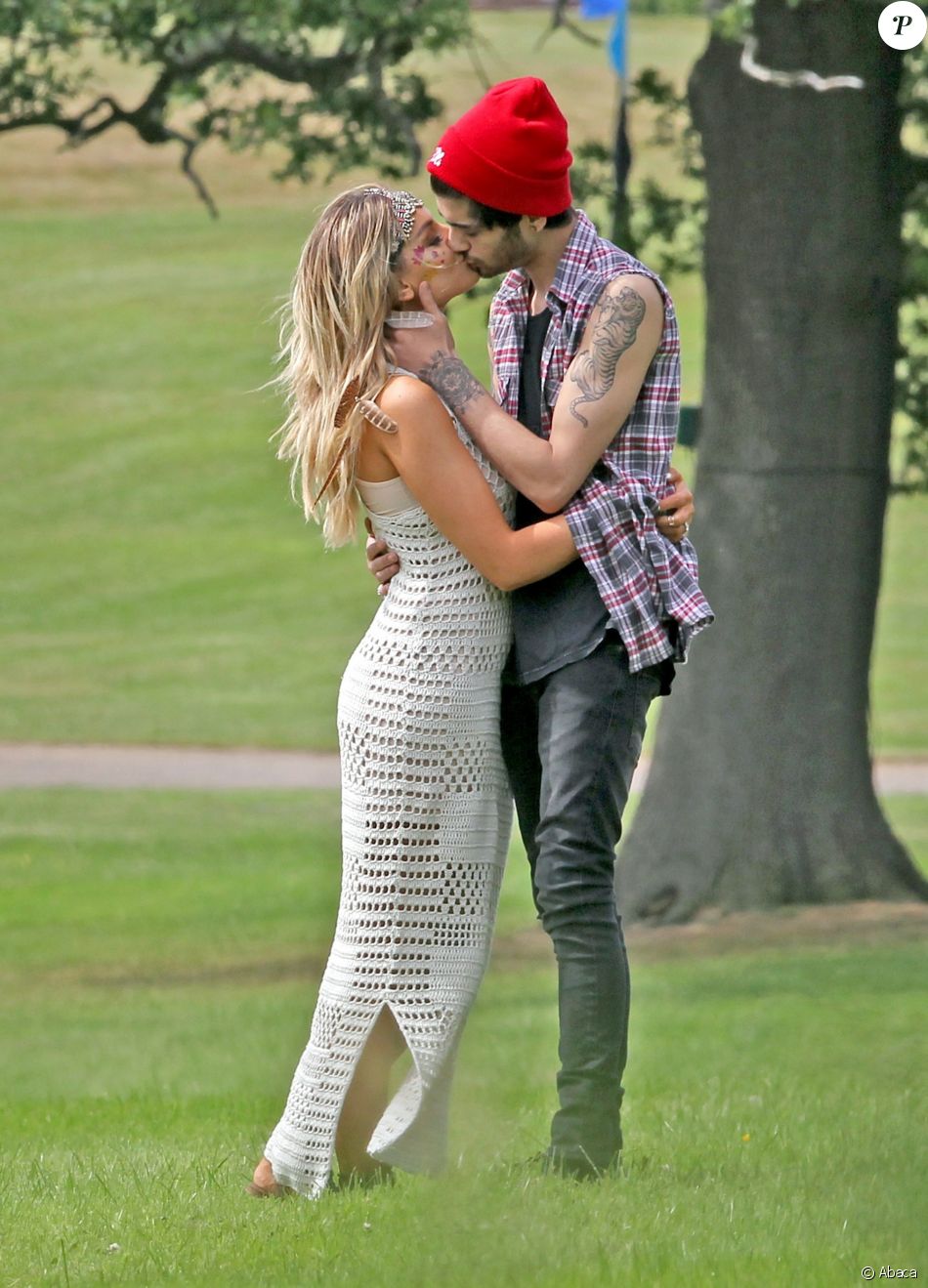 Perrie Edwards Et Son Ex Fiancé Zayn Malik à Hertfordshire Juillet 2014 Purepeople 