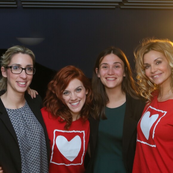 Exclusif - Anaïs Delva, Ingrid Chauvin - Enregistrement du clip de la chanson "Coeur à coeur" au profit de Mécénat Chirurgie Cardiaque aux studios de la Seine à Paris, le 14 décembre 2016. Le clip sera diffusé le 5 janvier 2017. © CVS/Bestimage