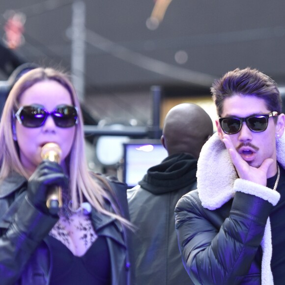 Mariah Carey et son danseur Bryan Tanaka lors des répétitions avant son concert à Times Square, le 31 décembre 2016 à New York