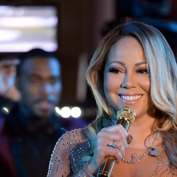 Mariah Carey sur scène à Times Square pour le réveillon à New York, le 31 décembre 2016