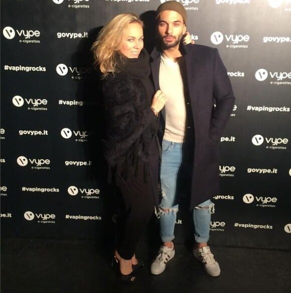 Emmanuelle Berne et son compagnon Tony Bredelet, sur Instagram, décembre 2016