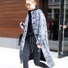 Gigi Hadid se promène dans les rues de New York. Le 13 décembre 2016