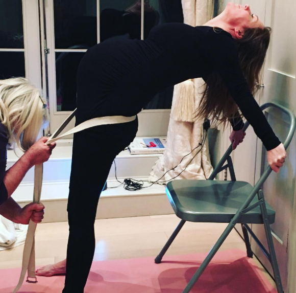 Geri Halliwell enceinte, lors d'un cours de yoga prénatal. Photo publiée sur Instagram, le 5 janvier 2017