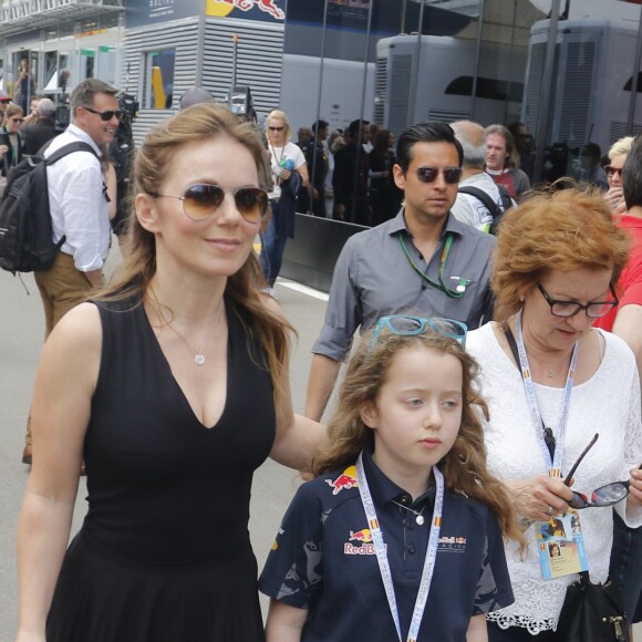 Geri Halliwell et sa fille Bluebell invitées au Grand prix de Formule 1 d'Espagne à Barcelone le 15 mai 2016