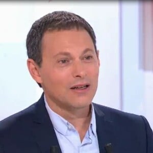 Marc-Olivier Fogiel parle de sa paternité - "Vivement la télé", dimanche 8 janvier 2017, France 2