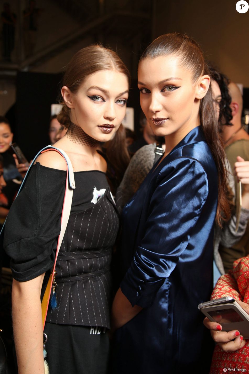 Gigi et Bella Hadid au défilé Fendi à la Fashion Week de Milan, le 22