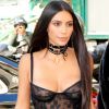 InfoKim Kardashian se rend dans une boutique Armani pendant la fashion week, Paris le 29 septembre 2016.
