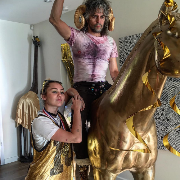 Miley Cyrus et son ami Wayne Coyne. Photo publiée sur Instagram au mois de septembre 2016