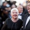 Line Renaud et Dominique Besnehard - Montée des marches du film "Café Society" pour l'ouverture du 69ème Festival International du Film de Cannes. Le 11 mai 2016.