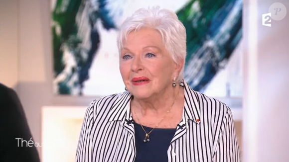 Line Renaud dans l'émission "Thé ou Café" sur France 2 le 14 janvier 2017