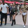 Exclusif - Giuseppe, Laury et Senna de l'émission "Les Anges 9" se promènent avec un dalmatien et prennent un verre à Miami le 11 janvier 2017.