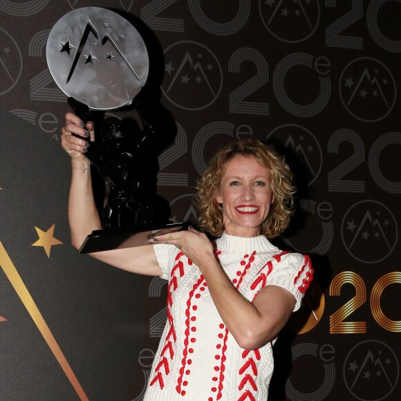 Alexandra Lamy, prix d'interprétation féminine parmi les lauréats lors de la cérémonie de clôture du 20e Festival du film de comédie à l'Alpe d'Huez, le 21 janvier 2017. © Dominique Jacovides/Bestimage