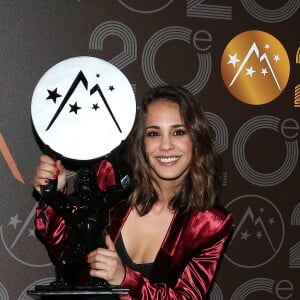 Alice Belaïdi, prix d'interprétation dans un second rôle parmi les lauréats lors de la cérémonie de clôture du 20e Festival du film de comédie à l'Alpe d'Huez, le 21 janvier 2017. © Dominique Jacovides/Bestimage