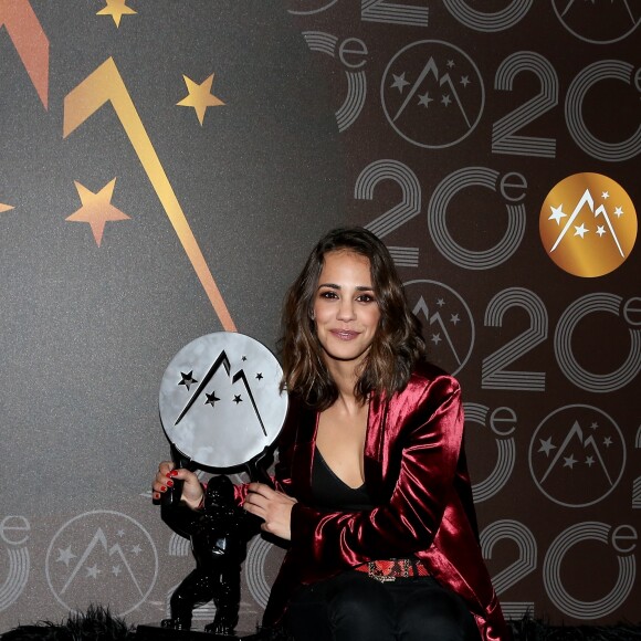 Alice Belaïdi, prix d'interprétation dans un second rôle parmi les lauréats lors de la cérémonie de clôture du 20e Festival du film de comédie à l'Alpe d'Huez, le 21 janvier 2017. © Dominique Jacovides/Bestimage