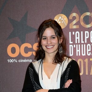 Lucie Lucas lors du photocall de la cérémonie de clôture du 20e Festival du film de comédie à l'Alpe d'Huez, le 21 janvier 2017. © Dominique Jacovides/Bestimage