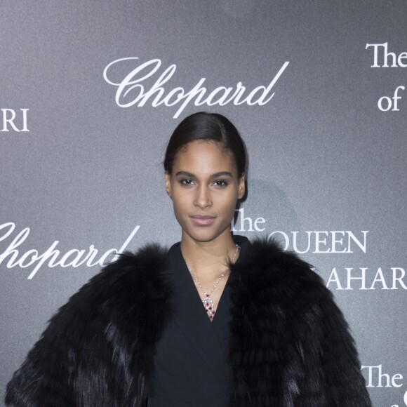 Semi-Exclusif - Cindy Bruna lors du photocall de la présentation de la collection Chopard ''The Queen of Kalahari'' au théâtre du Châtelet à Paris, le 21 janvier 2017.
