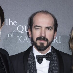 Semi-Exclusif - Livia Firth, Alexis Veller et Caroline Scheufele lors du photocall de la présentation de la collection Chopard ''The Queen of Kalahari'' au théâtre du Châtelet à Paris, le 21 janvier 2017.