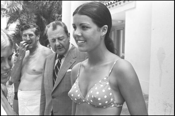 La princesse Caroline de Monaco au Beach Club de Monaco en 1973.