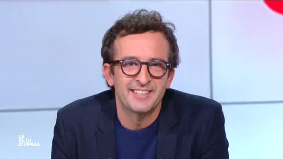 Cyrille Eldin (Le Petit Journal) promet qu'il va régler ses comptes avec Yann Barthès (Quotidien), le 24 janvier 2017 sur Canal+.