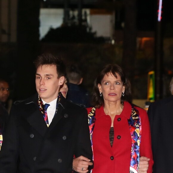 Louis Ducruet et sa compagne Marie, la Princesse Stéphanie, le Prince Albert II de Monaco et Camille Gottlieb - La famille princière arrive à la soirée de gala du 41ème festival du cirque de Monaco le 24 janvier 2017. © Dominique Jacovides / Pool restreint Monaco / Bestimage