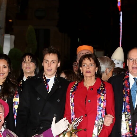 Louis Ducruet et sa compagne Marie, la Princesse Stéphanie, le Prince Albert II de Monaco et Camille Gottlieb - La famille princière arrive à la soirée de gala du 41ème festival du cirque de Monaco le 24 janvier 2017. © Dominique Jacovides / Pool restreint Monaco / Bestimage