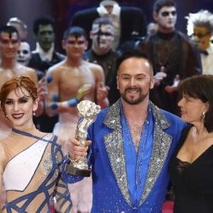 La princesse Stéphanie remet le Clown d'Argent à Marek Jama - Soirée de gala du 41ème festival du cirque de Monte-Carlo à Monaco, le 24 Janvier 2017. © Pool/Frédéric Nebinger Monaco/Bestimage