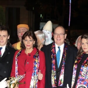 Louis Ducruet et sa compagne Marie, la princesse Stéphanie de Monaco, le prince Albert II de Monaco et Camille Gottlieb - Soirée de gala du 41ème festival du cirque de Monte-Carlo à Monaco, le 24 Janvier 2017. © Pool/Frédéric Nebinger Monaco/Bestimage