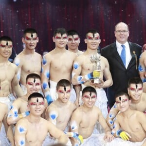 Le prince Albert II de Monaco avec la troupe XianJiang (Clown d'argent) - Soirée de gala du 41ème festival du cirque de Monte-Carlo à Monaco, le 24 Janvier 2017. © Claudia Albuquerque/Bestimage