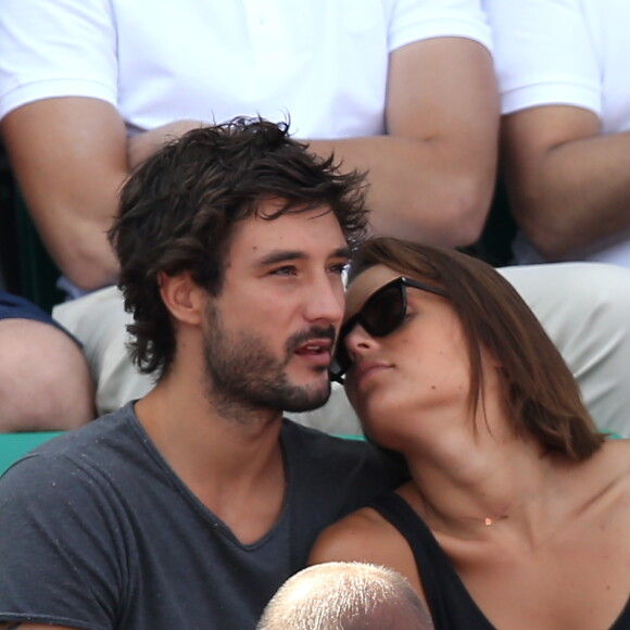 Laure Manaudou et son compagnon Jérémy Frérot aux Internationaux de tennis de Roland-Garros à Paris, le 7 juin 2015.