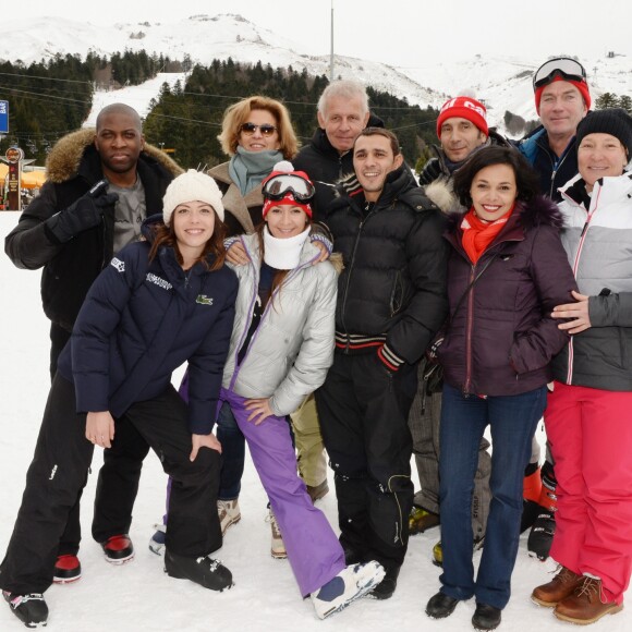 Exclusif - Le chanteur Yannick, Dounia Coesens, Corinne Touzet, Emmanuelle Boidron, Patrick Poivre d'Arvor, Brahim Asloum, Zinedine Soualem, Saïda Jawad, Philippe Caroit et Carole Montillet lors de l'évènement "Les Starski" pour les 50 ans du Téléphérique du Plomb du Cantal, la station du Lioran et la Fondation Claude Pompidou se sont associées pour cet anniversaire. Le 21 janvier 2017. © Rachid Bellak / LMS / Bestimage