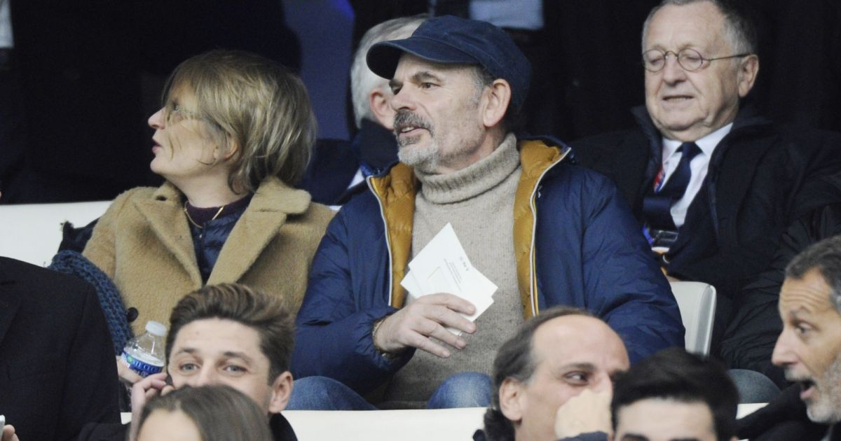 Ex Femme De Jean Pierre Darroussin Jean-Pierre Darroussin et sa femme Anna Novion - People au match de