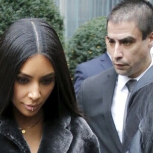 Kim Kardashian et son fils Saint West sortent de leur hôtel à New York, le 1er février 2017.