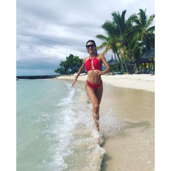 Ariane Brodier en vacances avec son chéri Fulgence Ouedraogo, à l'Île Maurice. Photo postée sur Instagram le 1er février 2017.
