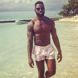 Ariane Brodier en vacances avec son chéri Fulgence Ouedraogo, à l'Île Maurice. Photo postée sur Instagram le 1er février 2017.