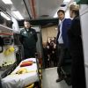 Le prince Harry a rencontré le personnel des services ambulanciers londoniens (London Ambulance Service) de Waterloo Road le 2 février 2017.