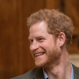 Le prince Harry lors de la cérémonie de remise des diplômes de Coach Core au Nottingham Council House à Nottingham, le 1er février 2017, un projet soutenu par la Royal Foundation.