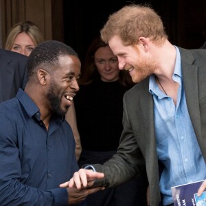 Le prince Harry lors de la cérémonie de remise des diplômes de Coach Core au Nottingham Council House à Nottingham, le 1er février 2017, un projet soutenu par la Royal Foundation.