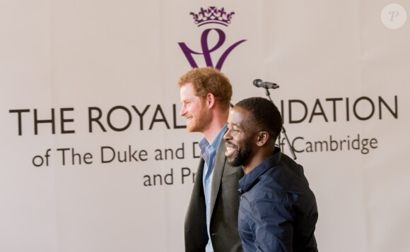 Le prince Harry lors de la cérémonie de remise des diplômes de Coach Core au Nottingham Council House à Nottingham, le 1er février 2017, un projet soutenu par la Royal Foundation.