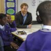 Le prince Harry assiste à un compte-rendu concernant Full Effect and Coach Core, deux projets soutenus par la Royal Foundation à Nottingham le 1er février 2017.