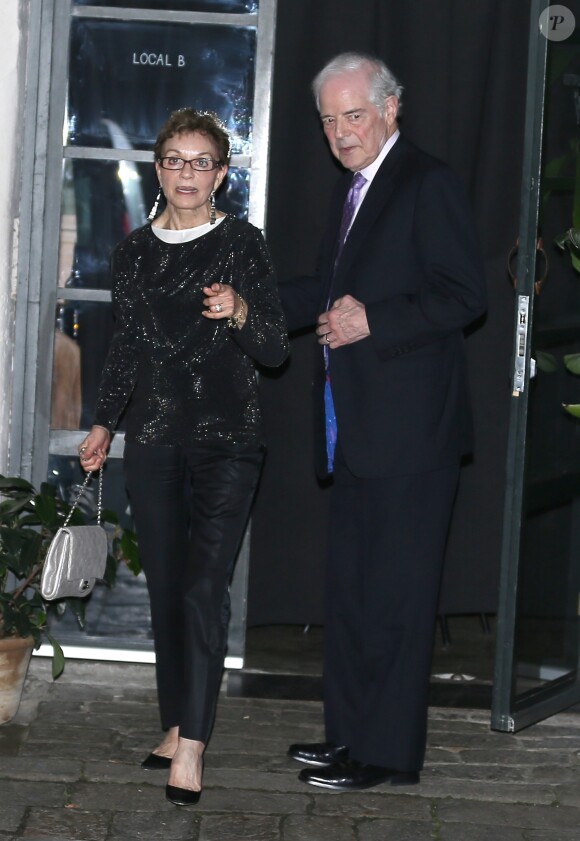 George Clooney a diné au restaurant Smokehouse pour l'anniversaire de sa femme Amal Alamuddin enceinte avec ses parents Nina et Nick Clooney à Barcelone, le 2 février 2017