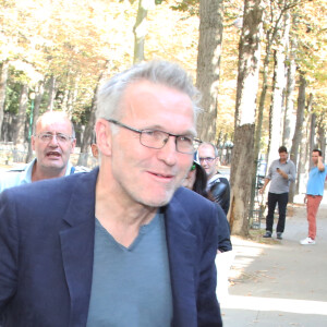 Exclusif - Laurent Ruquier - Les invités de l'émission de Michel Drucker "Vivement dimanche prochain" arrivent pour l'enregistrement à Paris le 31 août 2016.
