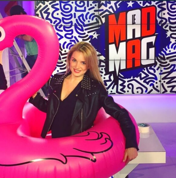 Fiona Deshayes sur le plateau du "Mad Mag de NRJ12" - Instagram, 2017