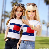 Gigi Hadid transformée en Barbie : Une poupée plus vraie que nature !